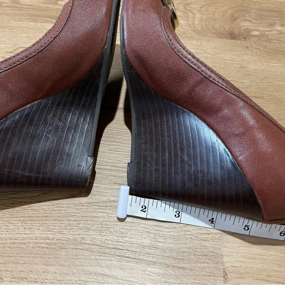 Tory Burch Selma Peep Toe Wedge Heel Shoes Size 7.5M Brown Leather
